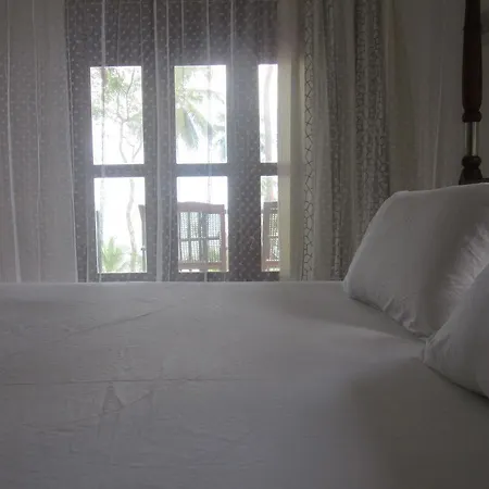 Star Beach Hotel Tangalle Exterior photo