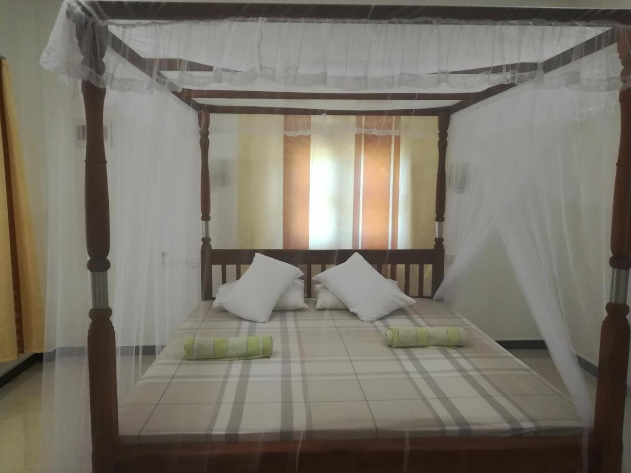Star Guest house *